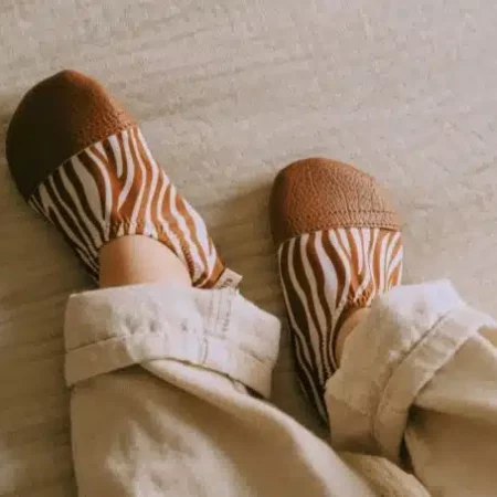 Chaussons motricité / piscine - Les petits zèbres