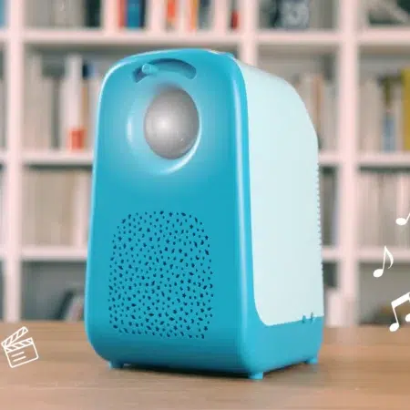 Tikino, le projecteur qui éveille et émerveille